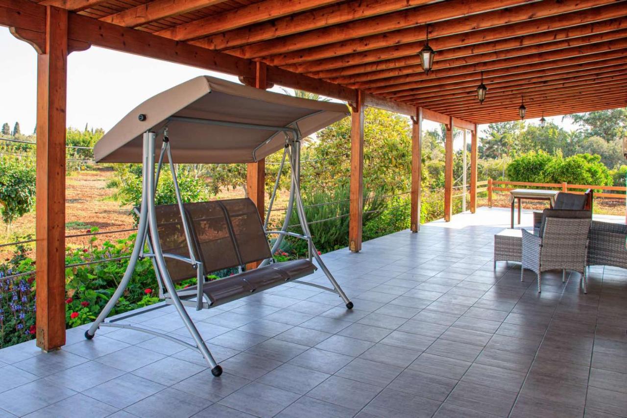 Berryrose Villa Perivolia Bagian luar foto