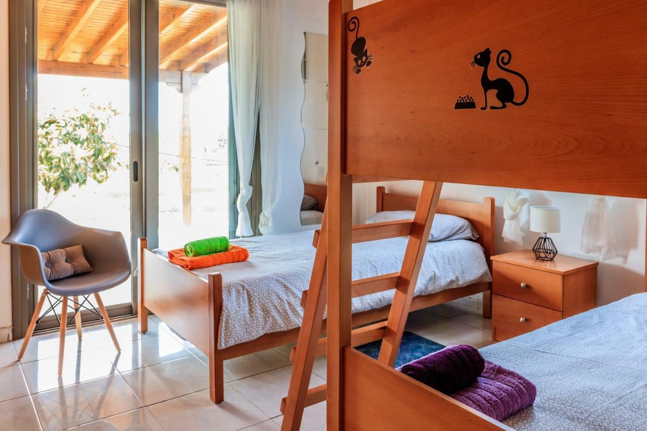 Berryrose Villa Perivolia Bagian luar foto