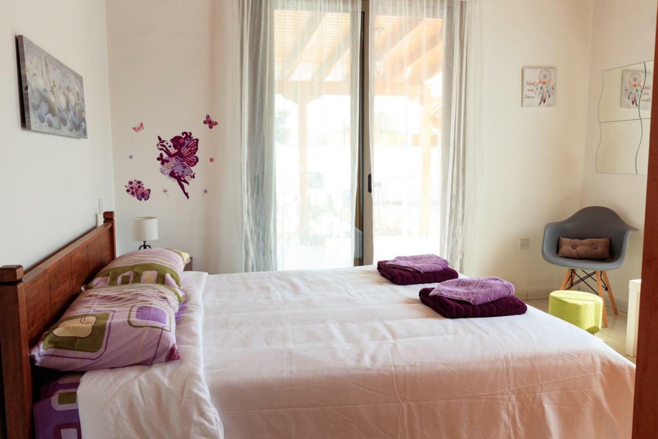 Berryrose Villa Perivolia Bagian luar foto