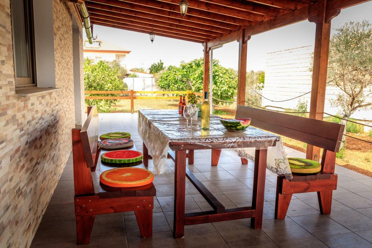 Berryrose Villa Perivolia Bagian luar foto