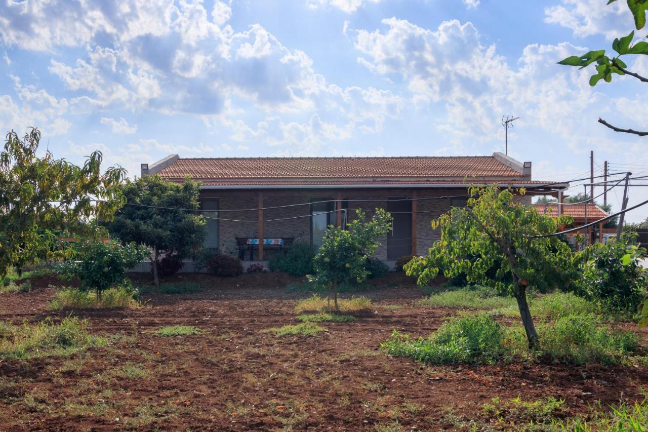 Berryrose Villa Perivolia Bagian luar foto